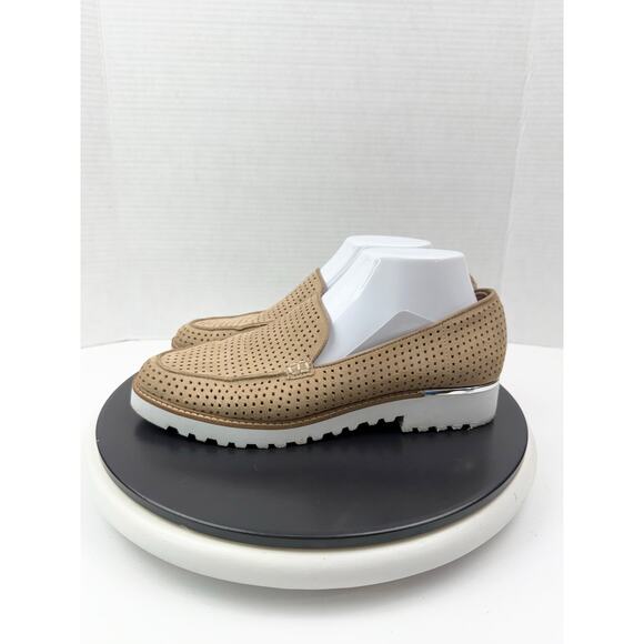 Franco Sarto Cypress 2 Women's Size 9 Perforated Tan Faux Nubuck Slip On Loafers - Picture 1 of 12